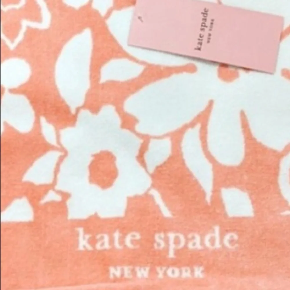 🆕 Kate Spade Coral Floral Oversized Beach Towel